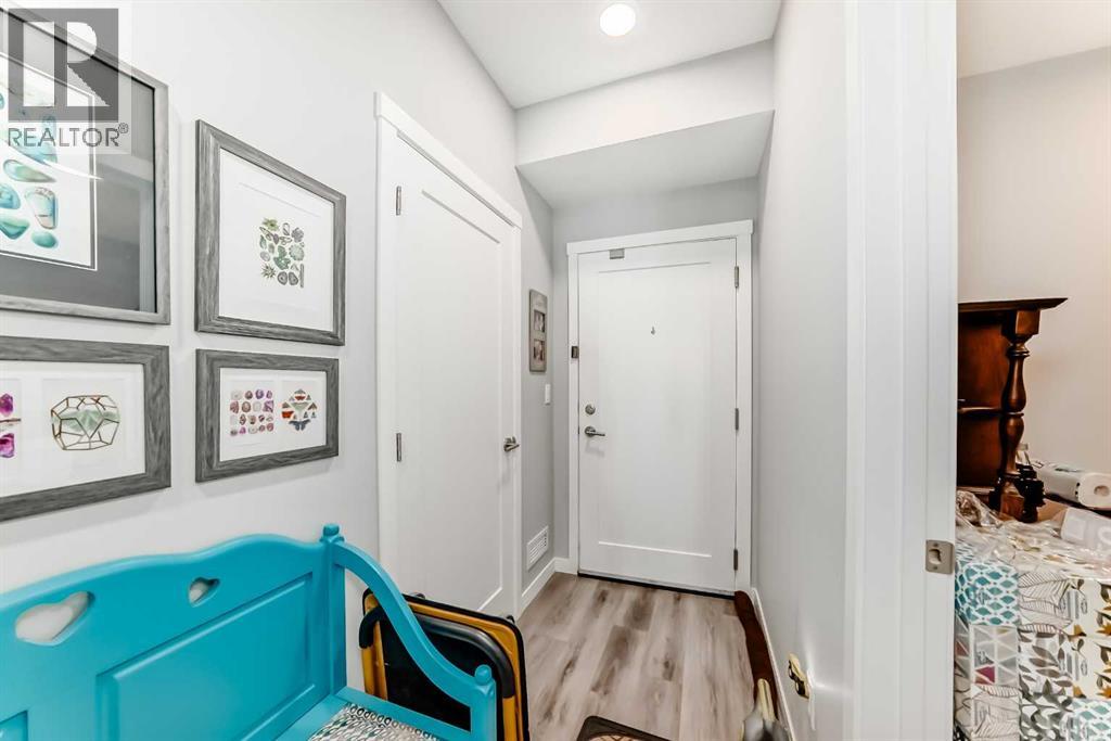 Apartment for Sale in 403, 200 Shawnee Square SW|Calgary, Alberta T2Y0T7 2