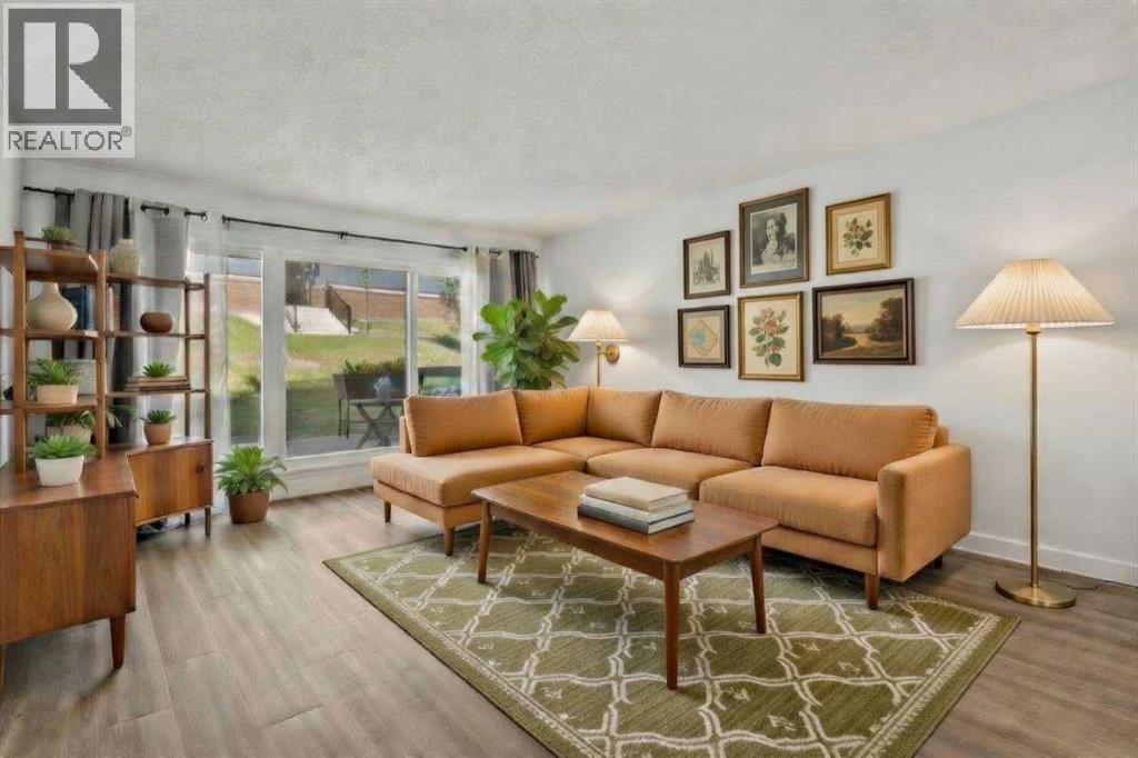 Apartment for Sale in 110, 816 89 Avenue SW|Calgary, Alberta T2V4N8 2