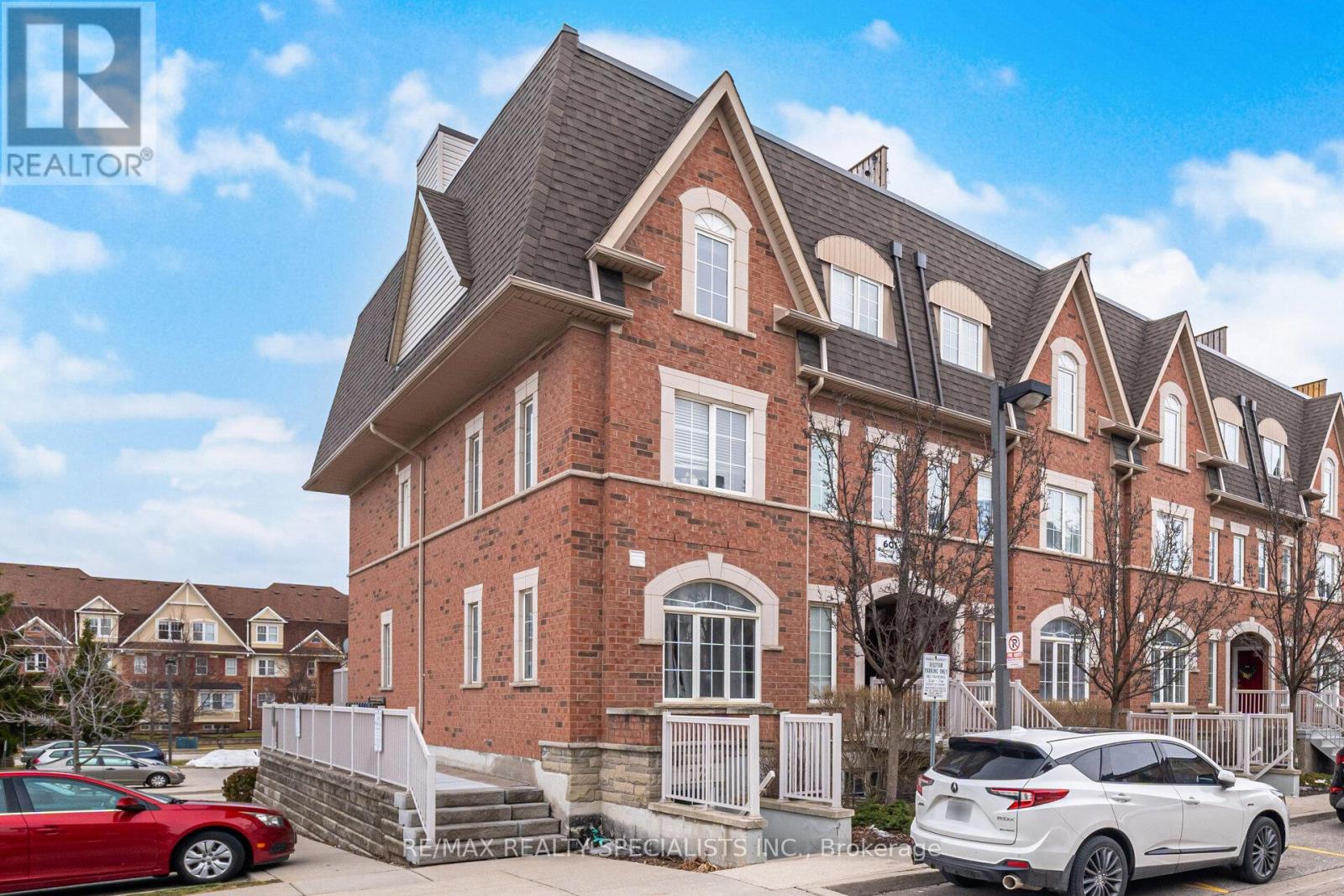 Row / Townhouse for Sale in 129 - 601 SHORELINE DRIVE|Mississauga (Cooksville), Ontario L5B4J9