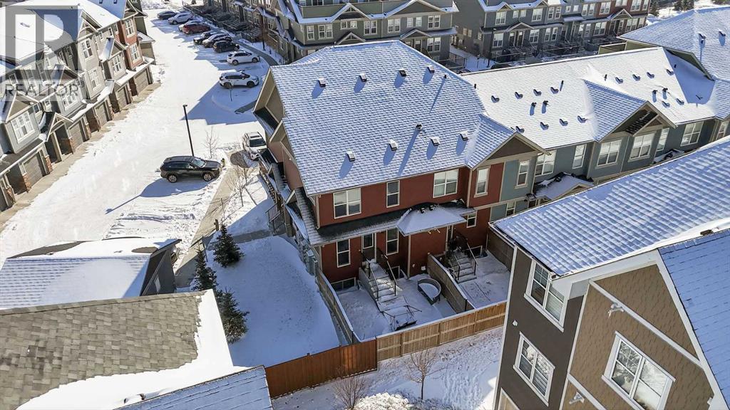 Row / Townhouse for Sale in 302 Cranbrook Square SE|Calgary, Alberta T3M3K8 4