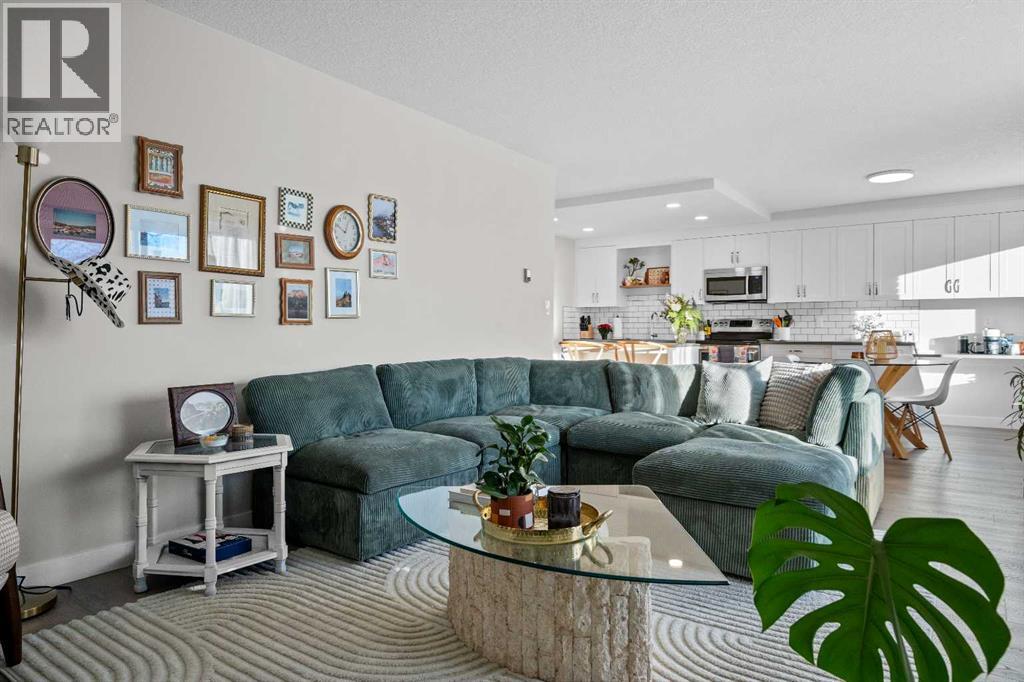 Apartment for Sale in 201, 1208 14 Avenue SW|Calgary, Alberta T3C0V9 4