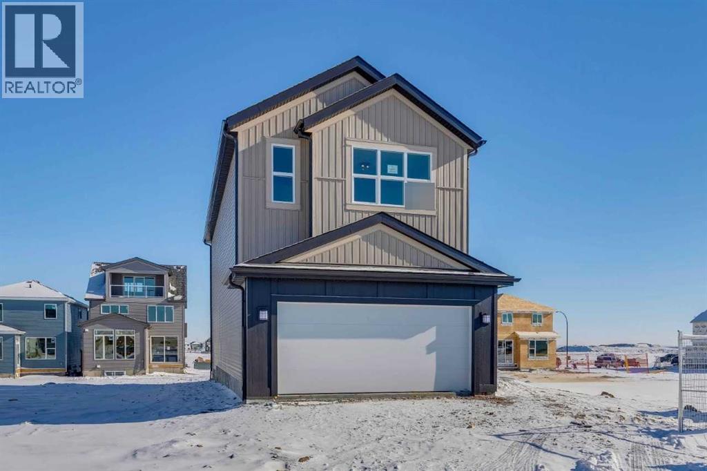 House for Sale in 91 Bartlett Row SE|Calgary, Alberta T3S0X9 2