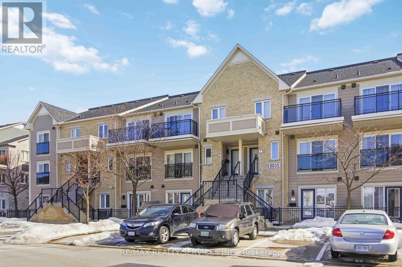 Row / Townhouse for Sale in 81 - 5035 OSCAR PETERSON BOULEVARD|Mississauga (Churchill Meadows), Ontario L5M0P4 3