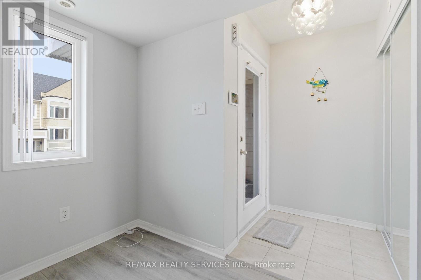 Row / Townhouse for Sale in 81 - 5035 OSCAR PETERSON BOULEVARD|Mississauga (Churchill Meadows), Ontario L5M0P4 5