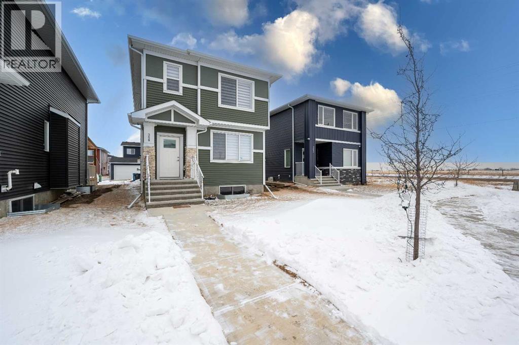 House for Sale in 358 chelsea Hollow|Chestermere, Alberta T1X2T3 2