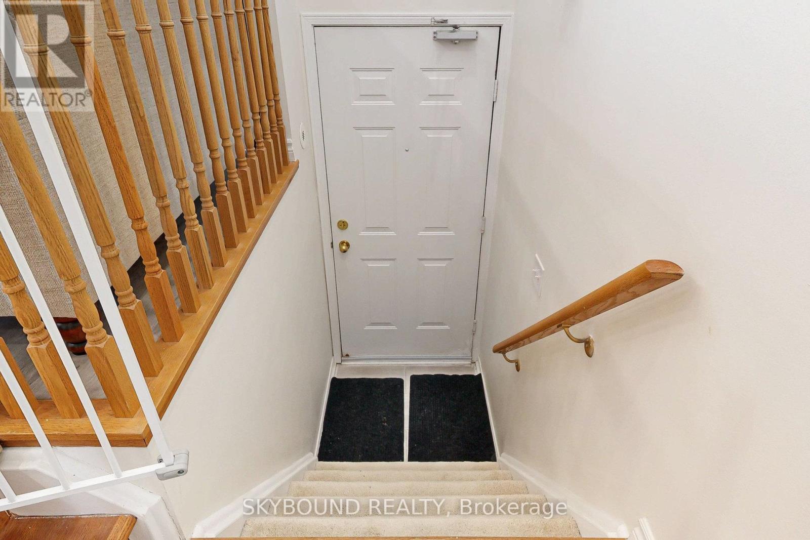 Row / Townhouse for Sale in 85 - 3088 EGLINTON AVENUE W|Mississauga (Churchill Meadows), Ontario L5M8C5 4