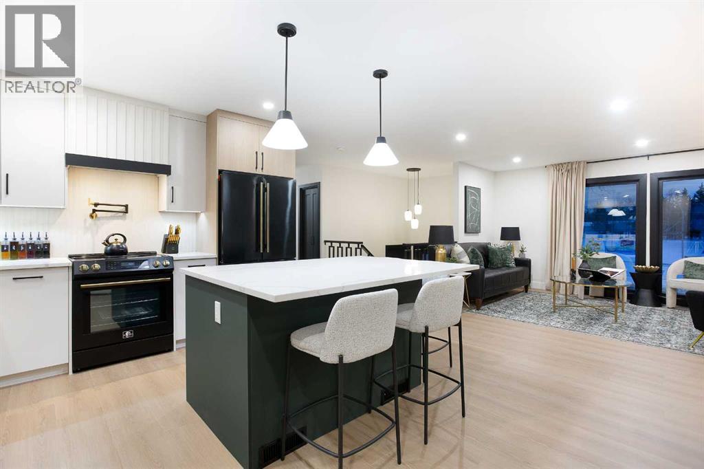 House for Sale in 2416 Palliser Drive SW|Calgary, Alberta T2V3S7 5