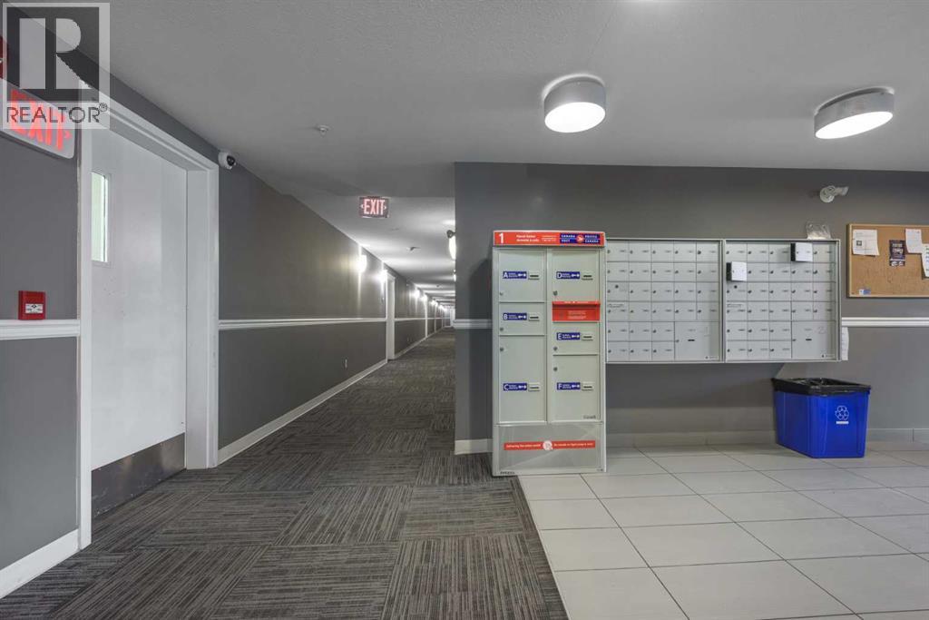 Apartment for Sale in 1404, 240 Skyview Ranch Road NE|Calgary, Alberta T3N0P4 4