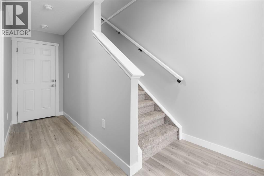 Row / Townhouse for Sale in 118 Red Sky Villas NE|Calgary, Alberta T3N2M2 4