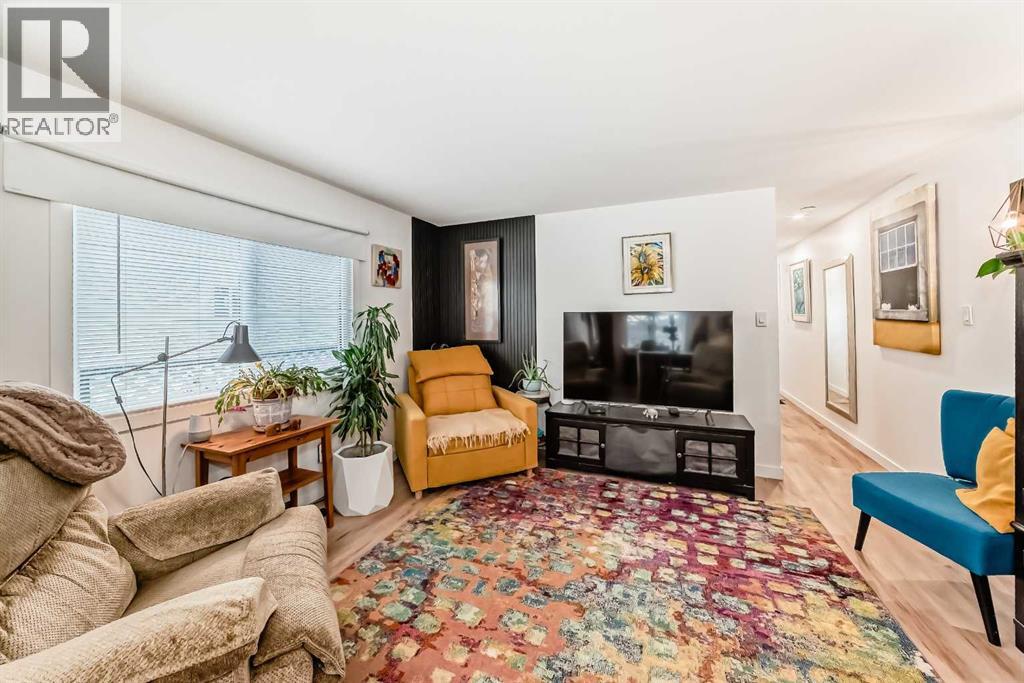 Mobile Home for Sale in 189, 99 Arbour Lake Road NW|Calgary, Alberta T3G4E4 5