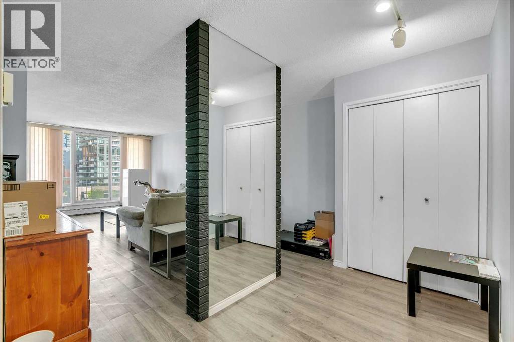 Apartment for Sale in 603, 525 13 Avenue SW|Calgary, Alberta T2R0K4 2