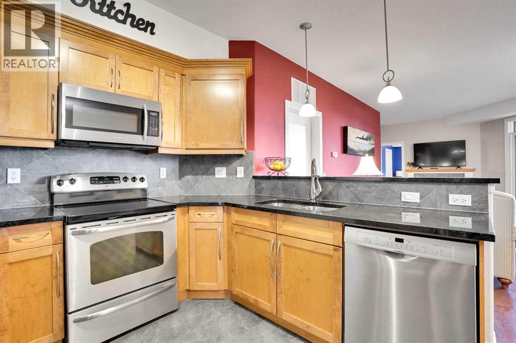 Apartment for Sale in 1132, 2330 Fish Creek Boulevard SW|Calgary, Alberta T2Y0L1 3