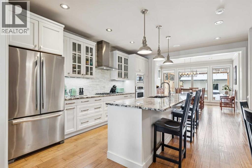 Duplex for Sale in 4415 16 Street SW|Calgary, Alberta T2T4J1 5