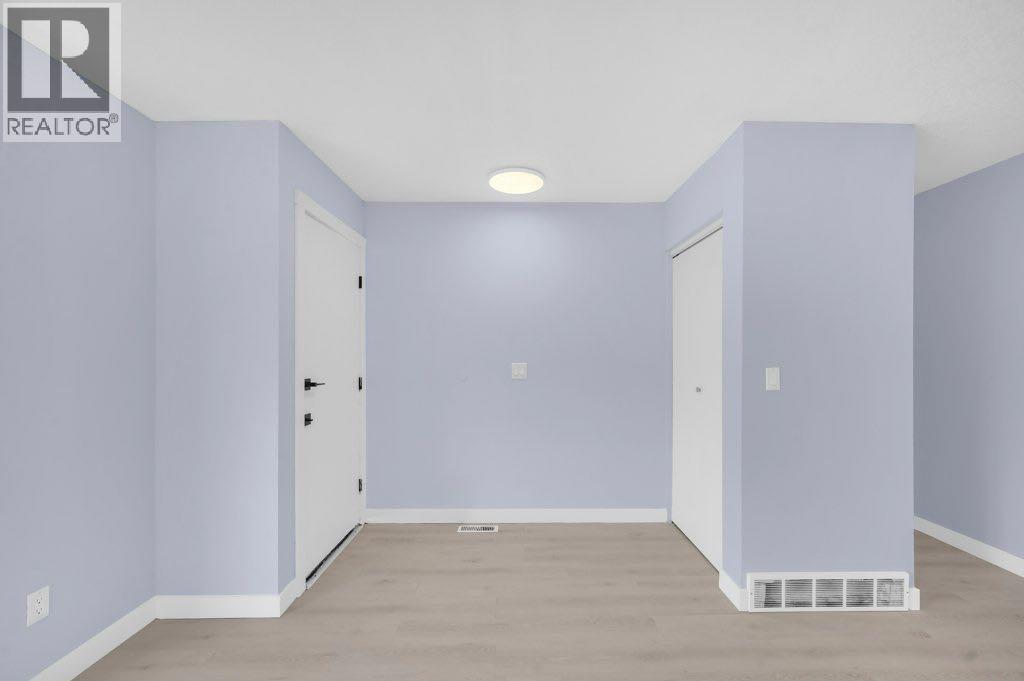 House for Sale in 159 Falwood Way NE|Calgary, Alberta T3J1A8 2