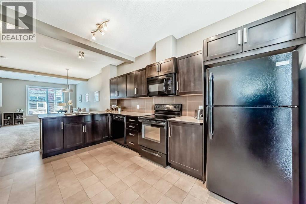 Row / Townhouse for Sale in 236 New Brighton Row SE|Calgary, Alberta T2Z1B9 3