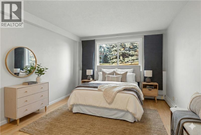 Apartment for Sale in 412, 6400 Coach Hill Road SW|Calgary, Alberta T3H1B8 4