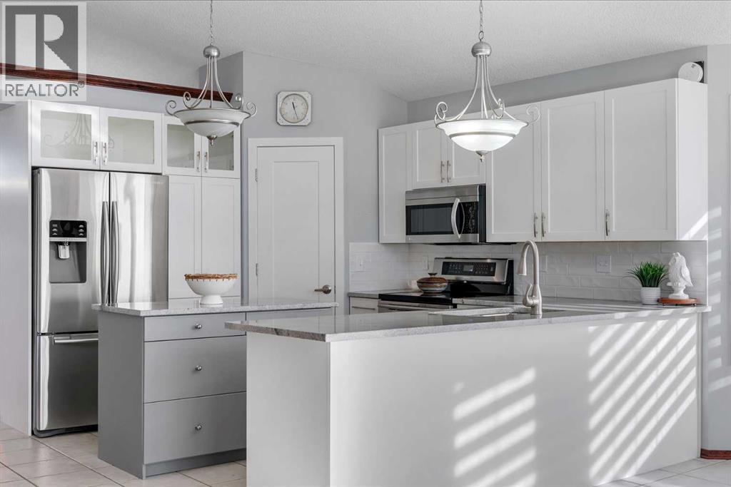 House for Sale in 78 Mckenzie Lake Place SE|Calgary, Alberta T2Z2T5 5