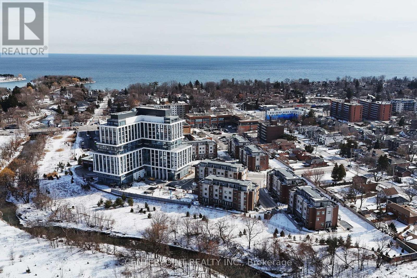 Row / Townhouse for Sale in 232 - 1062 DOUGLAS MCCURDY COMMON|Mississauga (Lakeview), Ontario L5G0C6 2