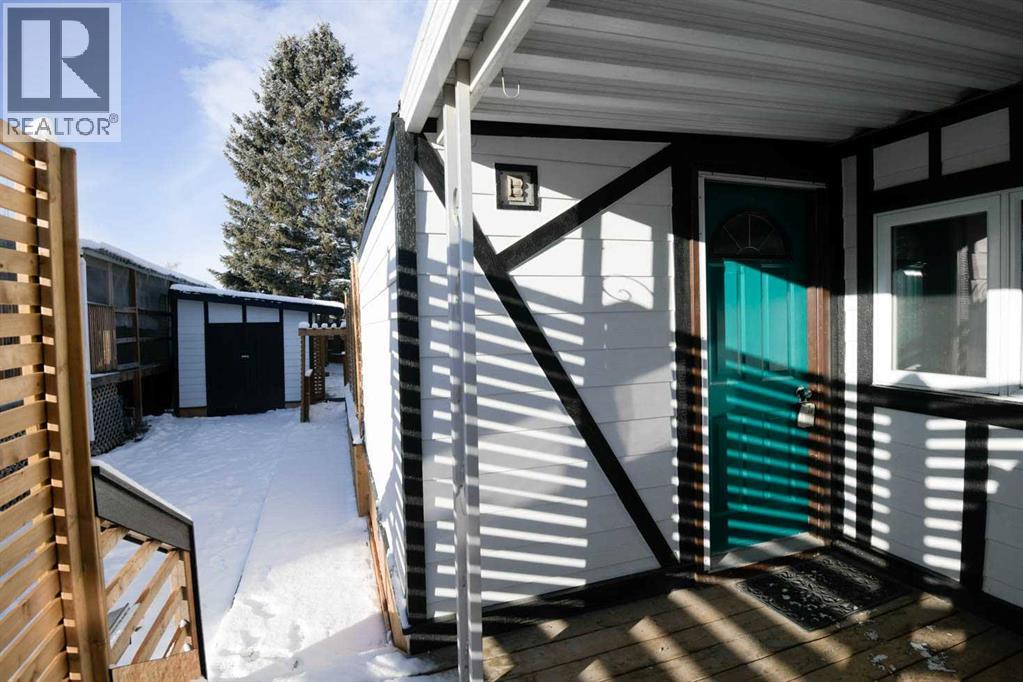 Mobile Home for Sale in 429, 3223 83 Street NW|Calgary, Alberta T3B5P2 3