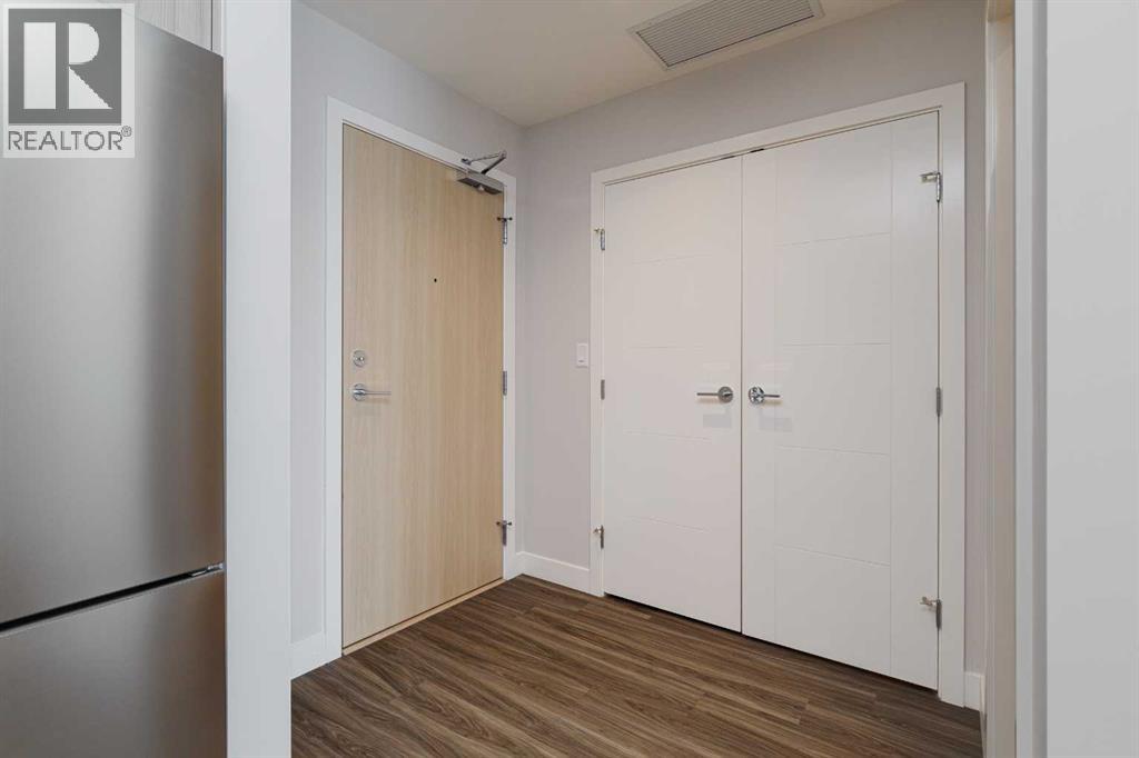 Apartment for Sale in 1205, 530 3 Street SE|Calgary, Alberta T2G2L8 2