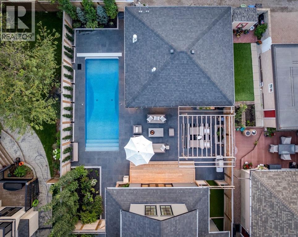 House for Sale in 1927 12 Street SW|Calgary, Alberta T2T3N3 2