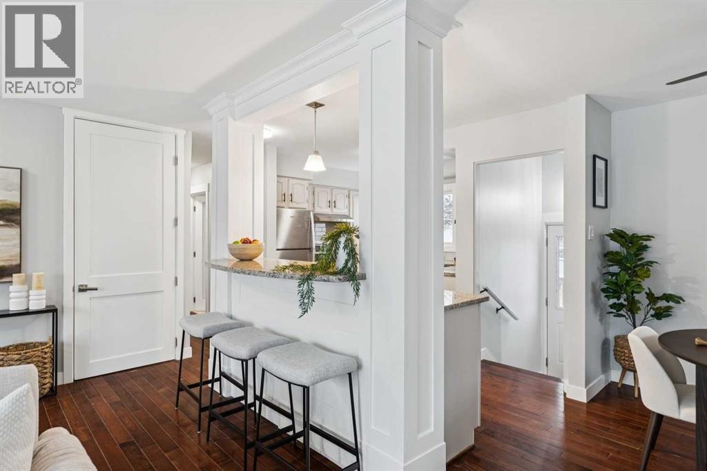 House for Sale in 7424 Fleetwood Drive SE|Calgary, Alberta T2H0X1 4