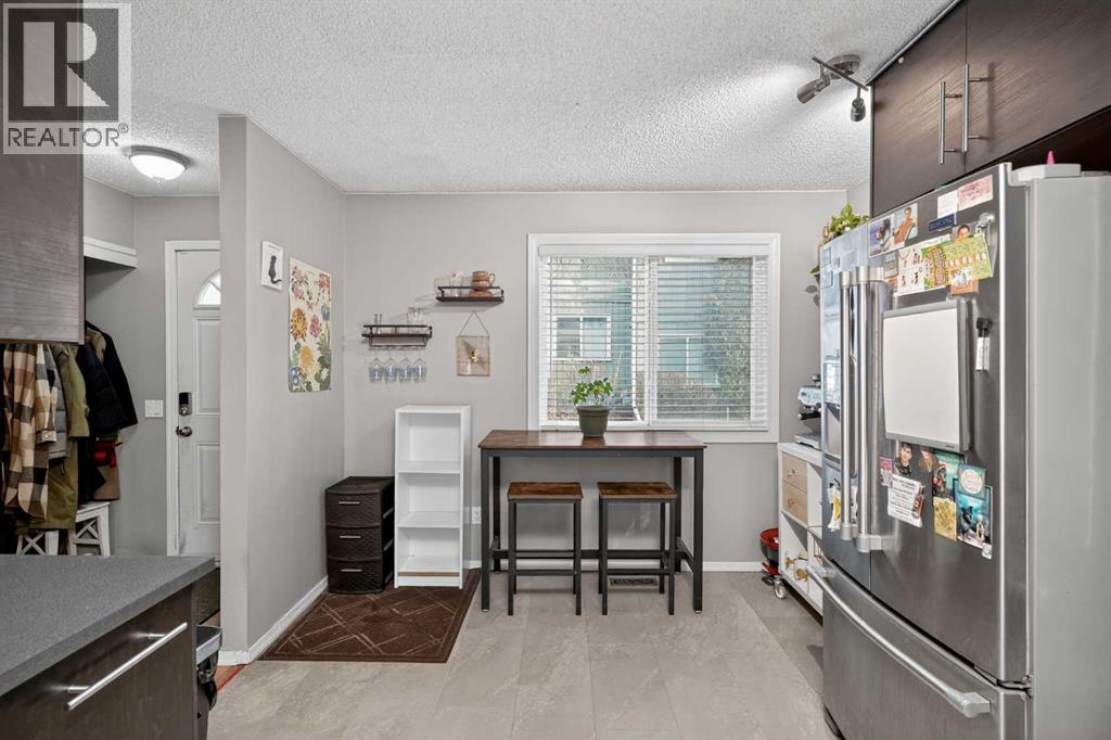 Row / Townhouse for Sale in 28, 6503 Ranchview Drive NW|Calgary, Alberta T3G1P2 5