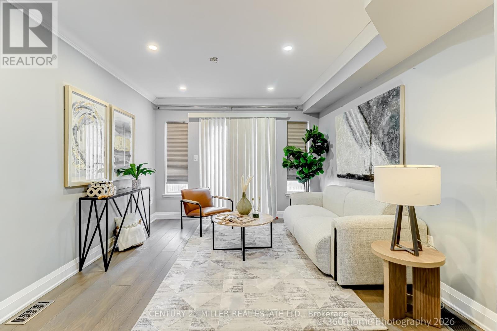 Row / Townhouse for Sale in 27 - 75 STRATHAVEN DRIVE E|Mississauga (Hurontario), Ontario L5R3W1 5