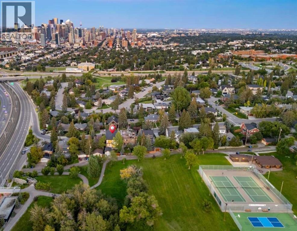 House for Sale in 1415 24 Street SW|Calgary, Alberta T3C1H9 3