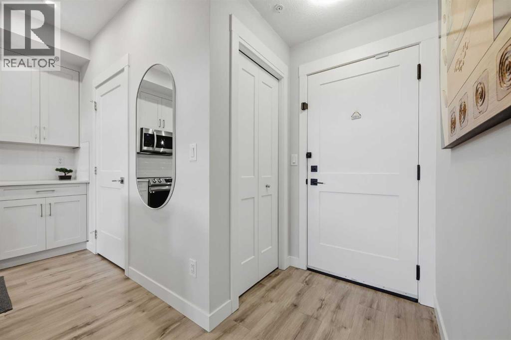 Apartment for Sale in 4210, 200 Seton Circle SE|Calgary, Alberta T3M3P7 4