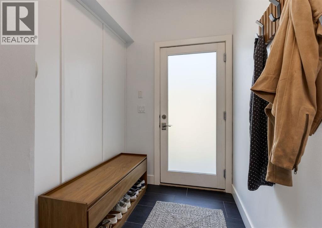 Row / Townhouse for Sale in 2020 2 Street SW|Calgary, Alberta T2S1S3 4