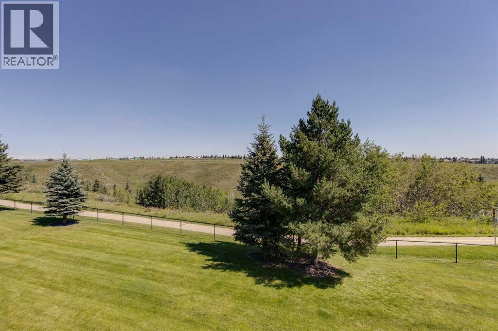 Duplex for Sale in 144 Tuscany Ravine Heights NW|Calgary, Alberta T3L0C2 3