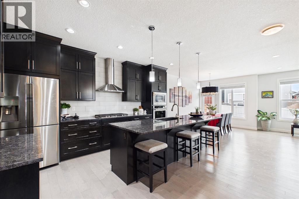 House for Sale in 29 Evansglen Place NW|Calgary, Alberta T3P0P5 3