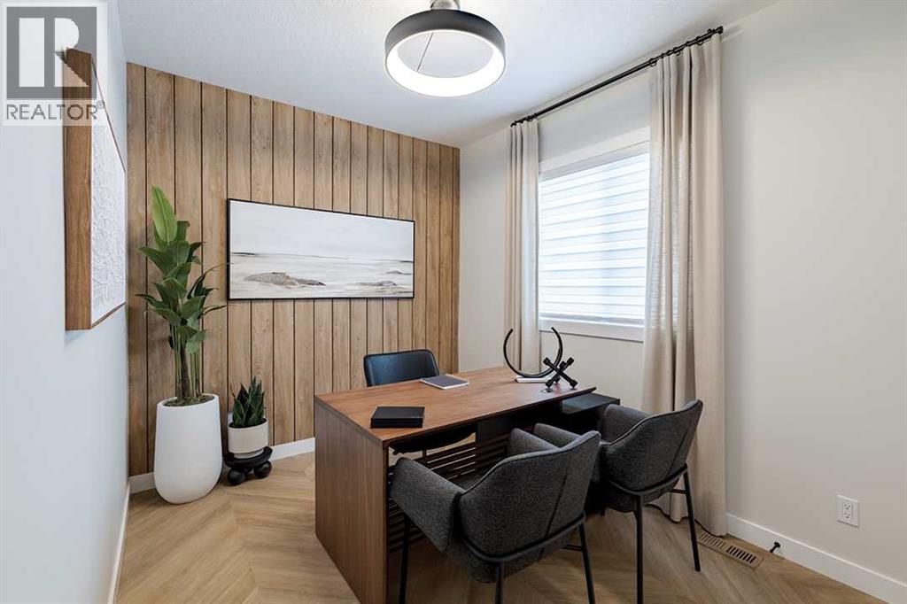 House for Sale in 359 Belmont Place SW|Calgary, Alberta T2X6E8 2