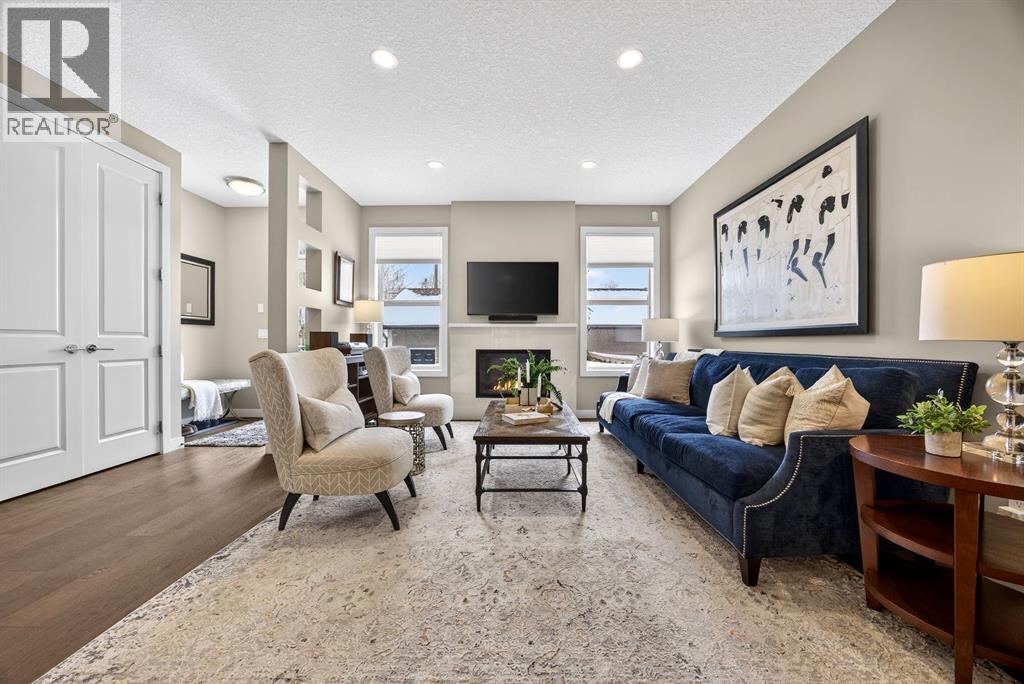 Duplex for Sale in 3522 41 Street SW|Calgary, Alberta T3E3L5 4