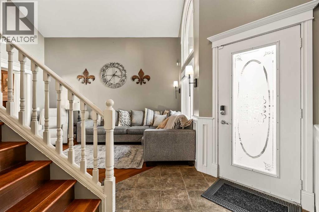 House for Sale in 25 McKinley Bay SE|Calgary, Alberta T2Z1V4 3