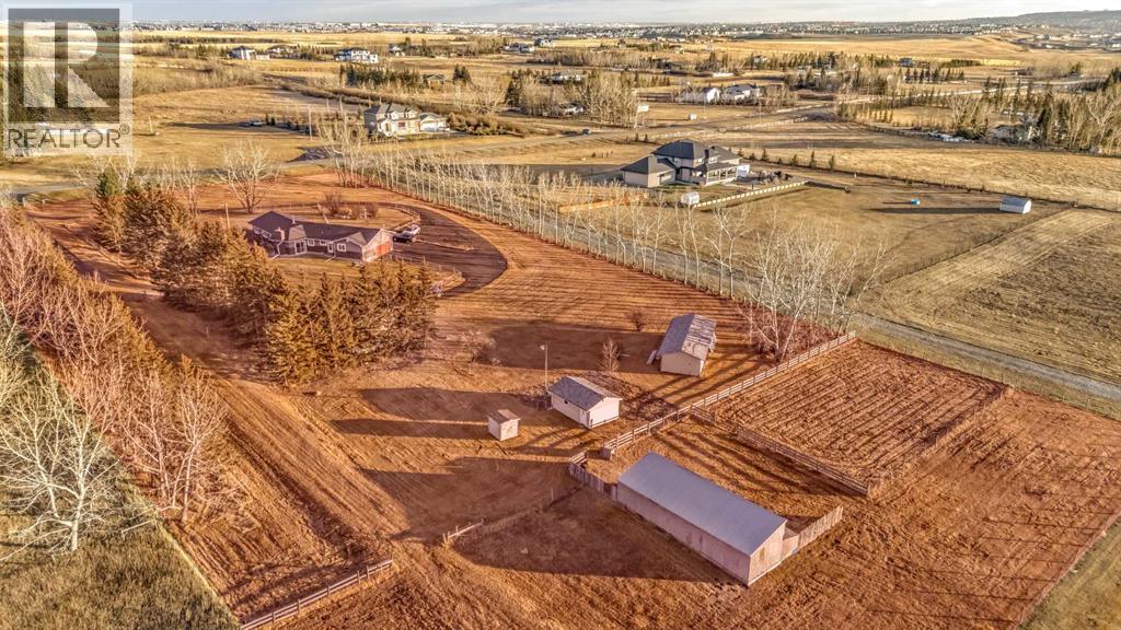 House for Sale in 261161 Mountain View Road|Rural Rocky View County, Alberta T3P1A5 2