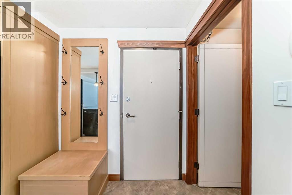 Apartment for Sale in 305, 315 50 Avenue SW|Calgary, Alberta T2S1H3 4