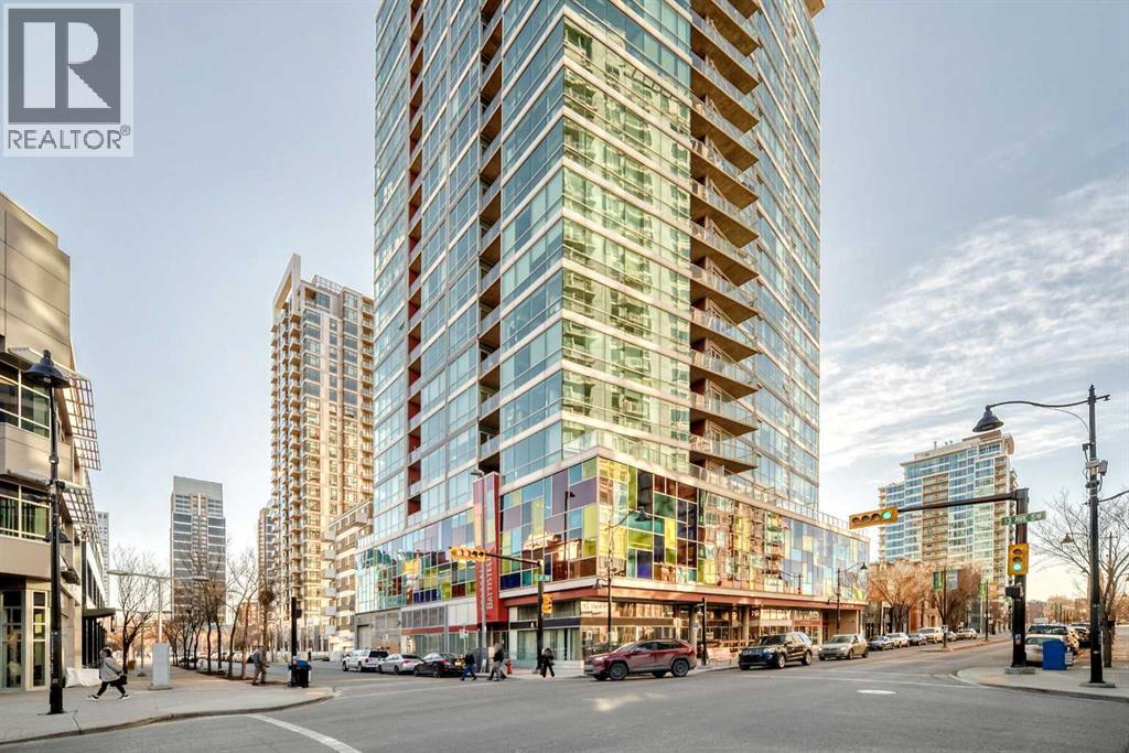 Apartment for Sale in 810, 135 13 Avenue SW|Calgary, Alberta T2R0W8