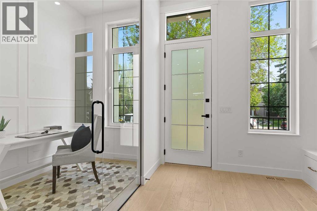 House for Sale in 2019 6 Avenue NW|Calgary, Alberta T2N0W6 5