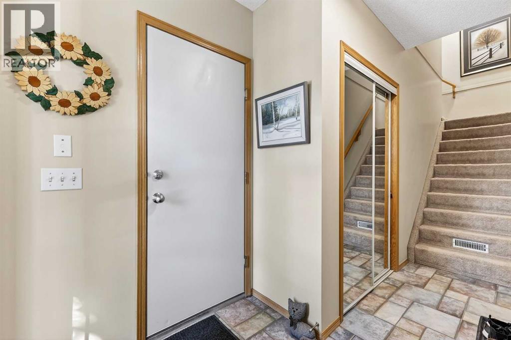 Row / Townhouse for Sale in 66 Patina View SW|Calgary, Alberta T3H3R4 5