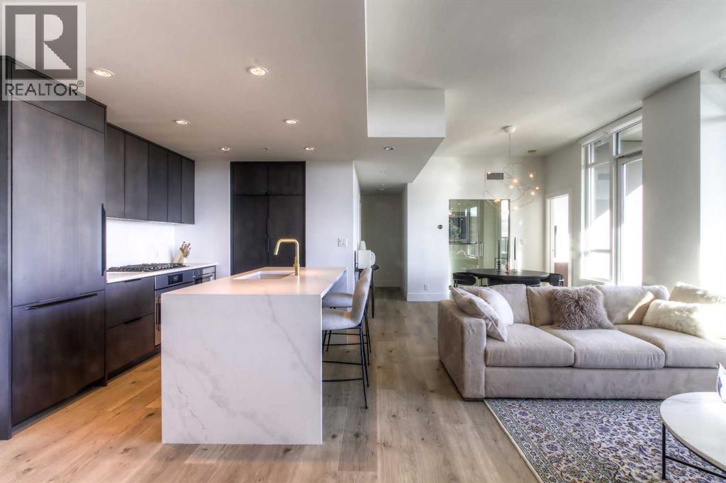 Apartment for Sale in 807, 46 9 Street NE|Calgary, Alberta T2E7Y1 4