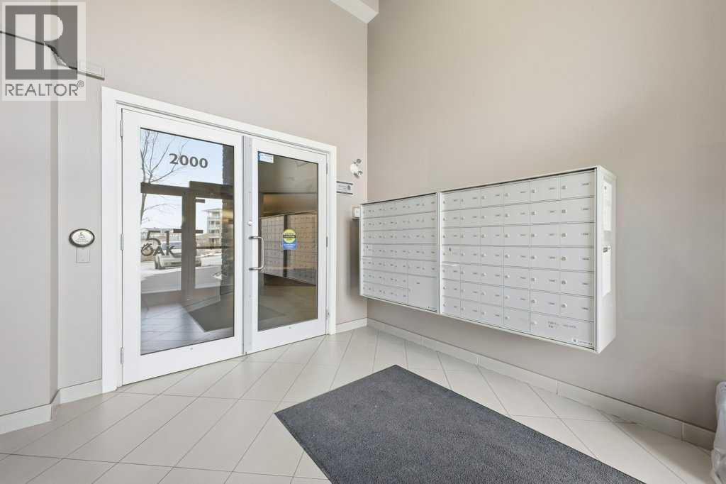 Apartment for Sale in 2413, 11 Mahogany Row SE|Calgary, Alberta T3M2L6 2