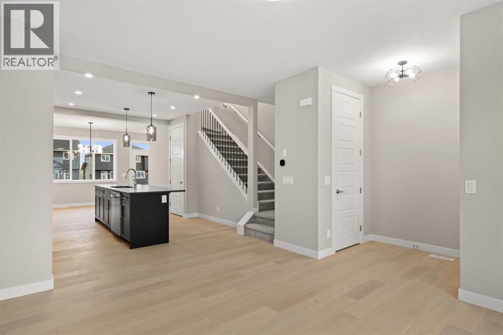 Duplex for Sale in 110 Sora Gardens SE|Calgary, Alberta T3S0V3 4