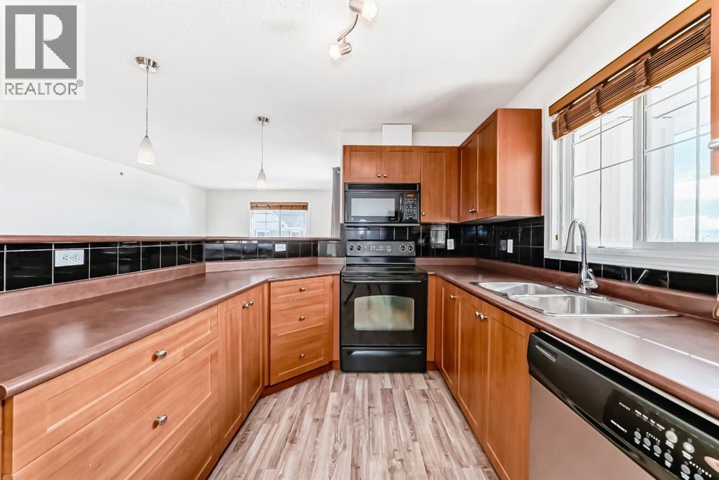 Apartment for Sale in 4425, 10 Prestwick Bay SE|Calgary, Alberta T2Z0B4 5