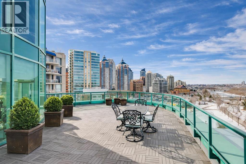 Apartment for Sale in 901, 837 2 Avenue SW|Calgary, Alberta T2P3T9