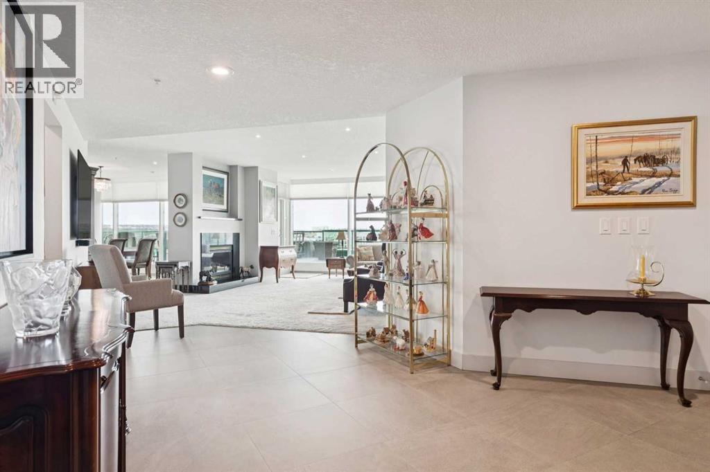 Apartment for Sale in 901, 837 2 Avenue SW|Calgary, Alberta T2P3T9 3