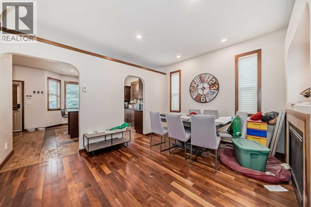 Duplex for Sale in 4347 2 Street NW|Calgary, Alberta T2K0Z2 5