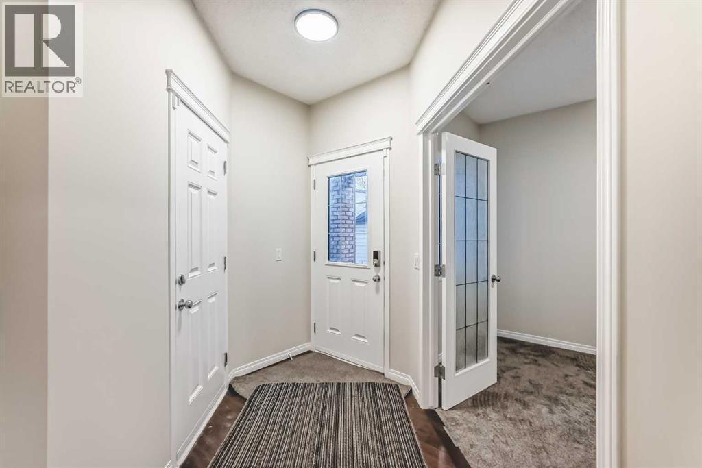 House for Sale in 49 COVEBROOK Place NE|Calgary, Alberta T3K0C9 3