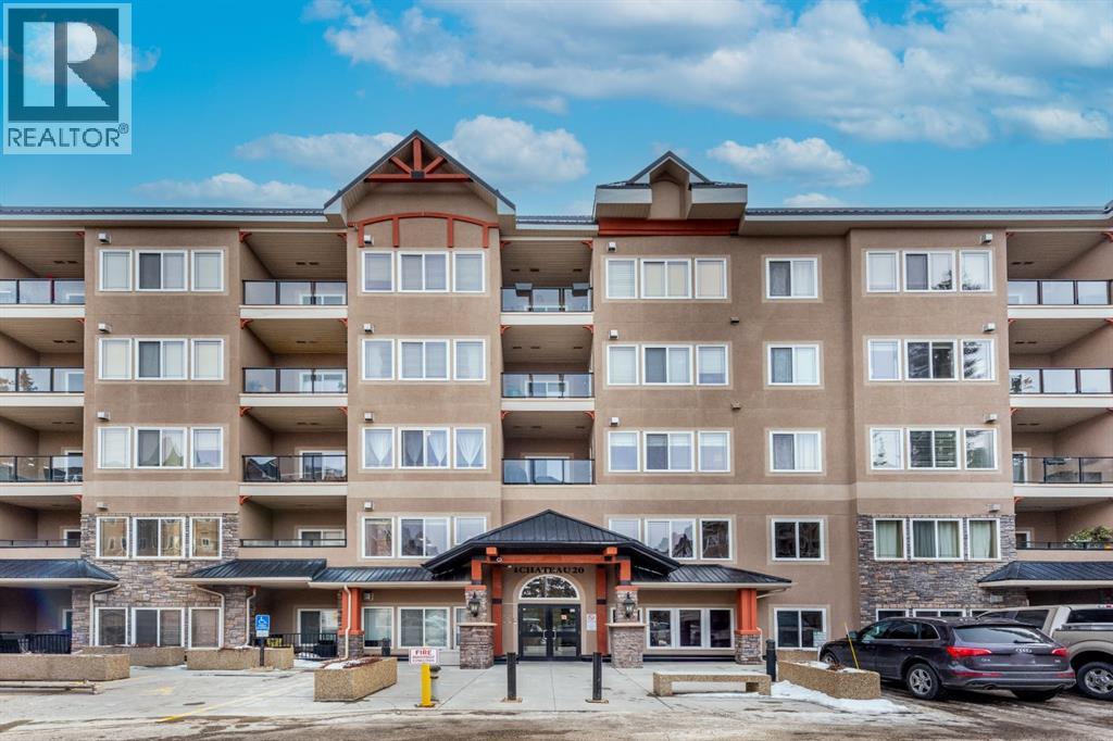 Apartment for Sale in 341, 20 Discovery Ridge Close SW|Calgary, Alberta T3H5X4